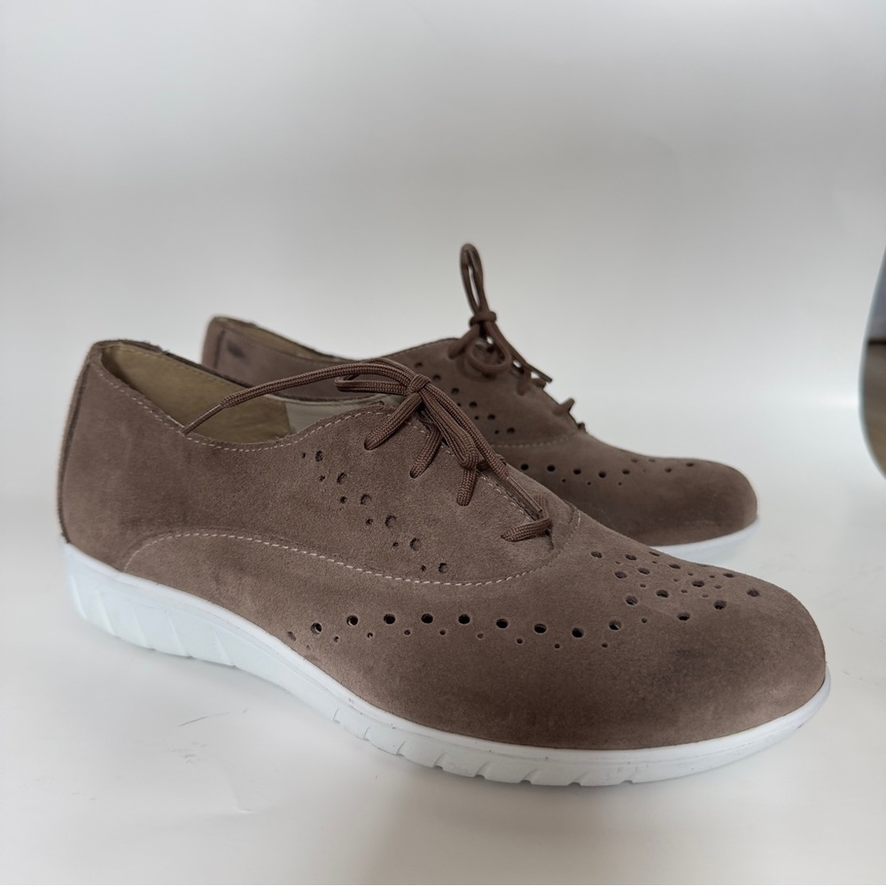 Munro Wellesley Suede Oxford Shoes Taupe Almond | Comfort Lace Up Size 6.5 - Picture 2 of 6